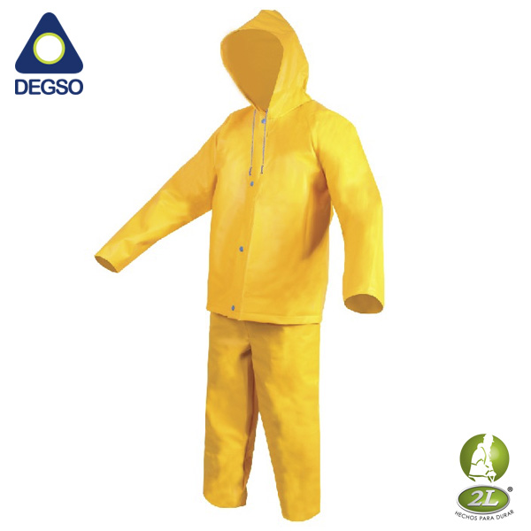 Traje PVC piezas con capucha C14